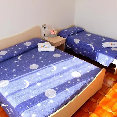 Ridente 02 Apartment